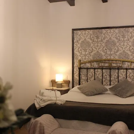 3 Panetes * Peñacaballera